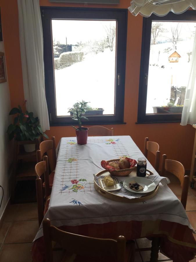 B&B Cerne Polhov Gradec Εξωτερικό φωτογραφία