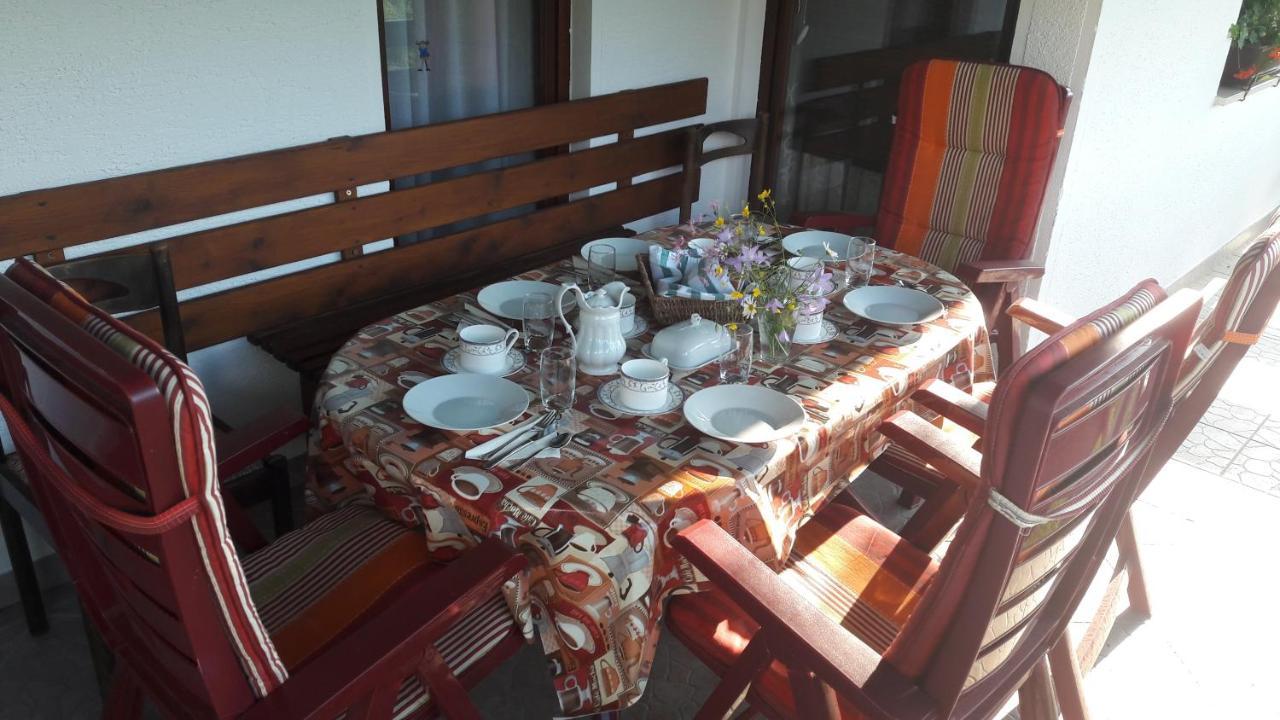 B&B Cerne Polhov Gradec Εξωτερικό φωτογραφία